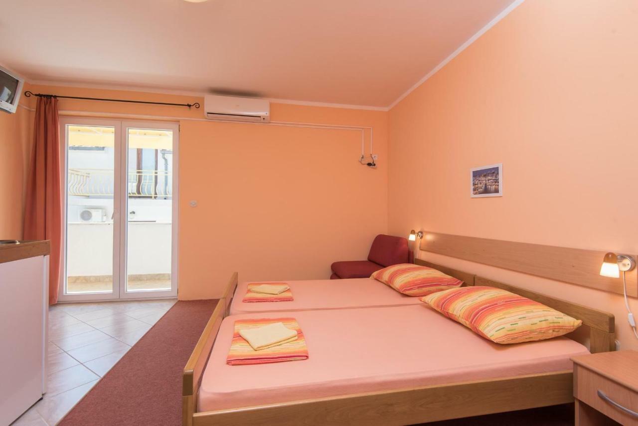 Apartmani Villa Lidija Orebić Buitenkant foto