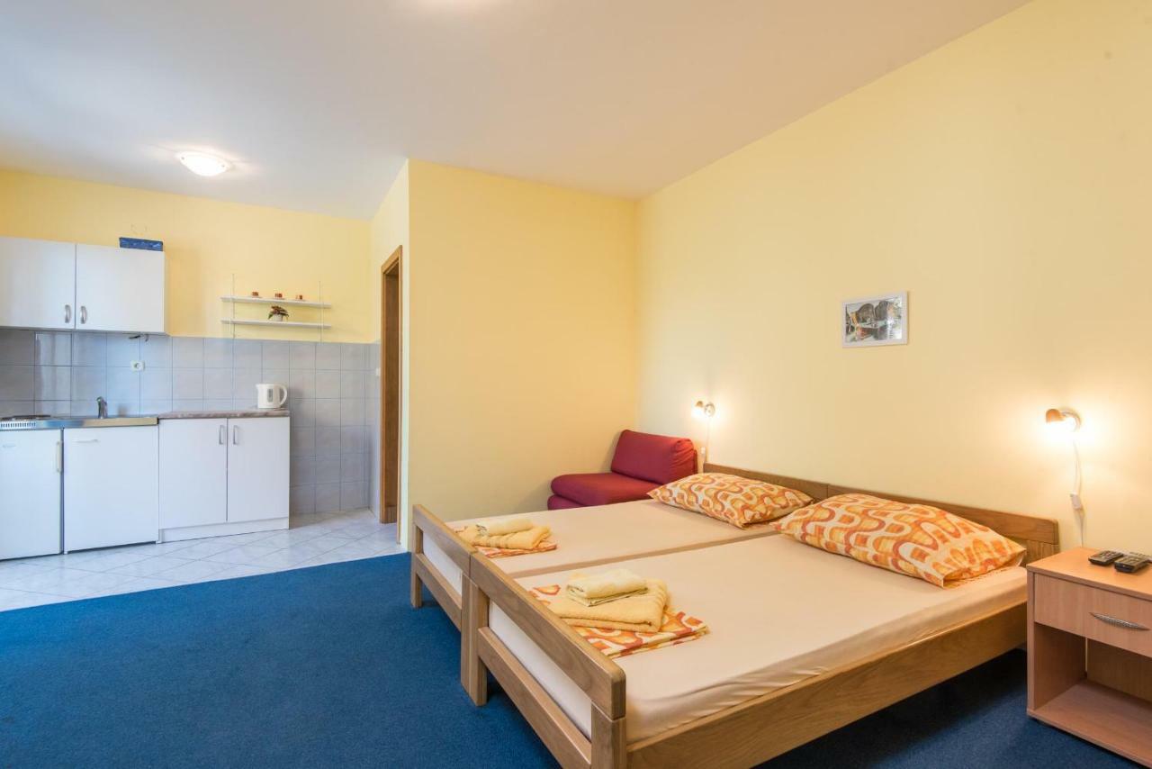 Apartmani Villa Lidija Orebić Buitenkant foto