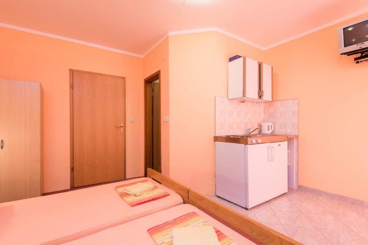Apartmani Villa Lidija Orebić Buitenkant foto