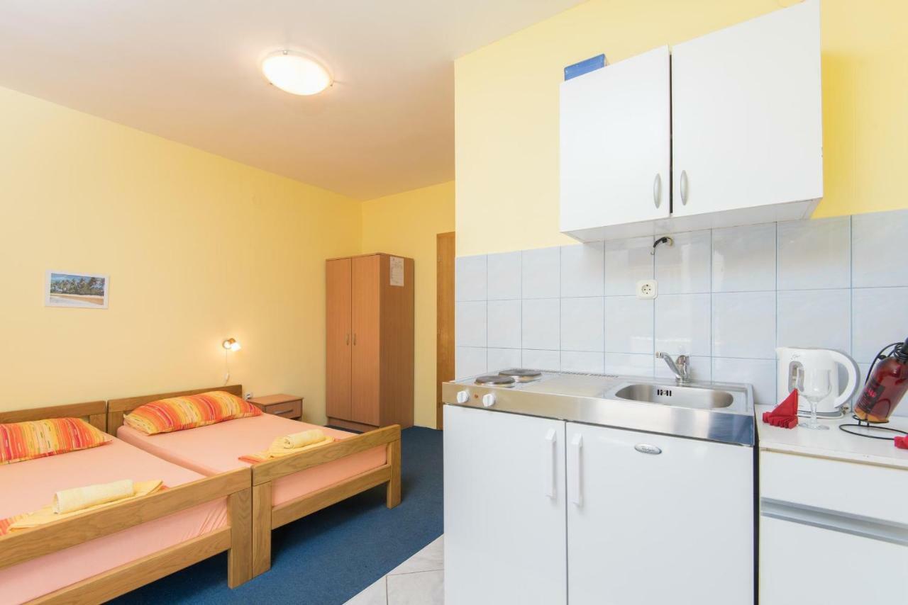 Apartmani Villa Lidija Orebić Buitenkant foto
