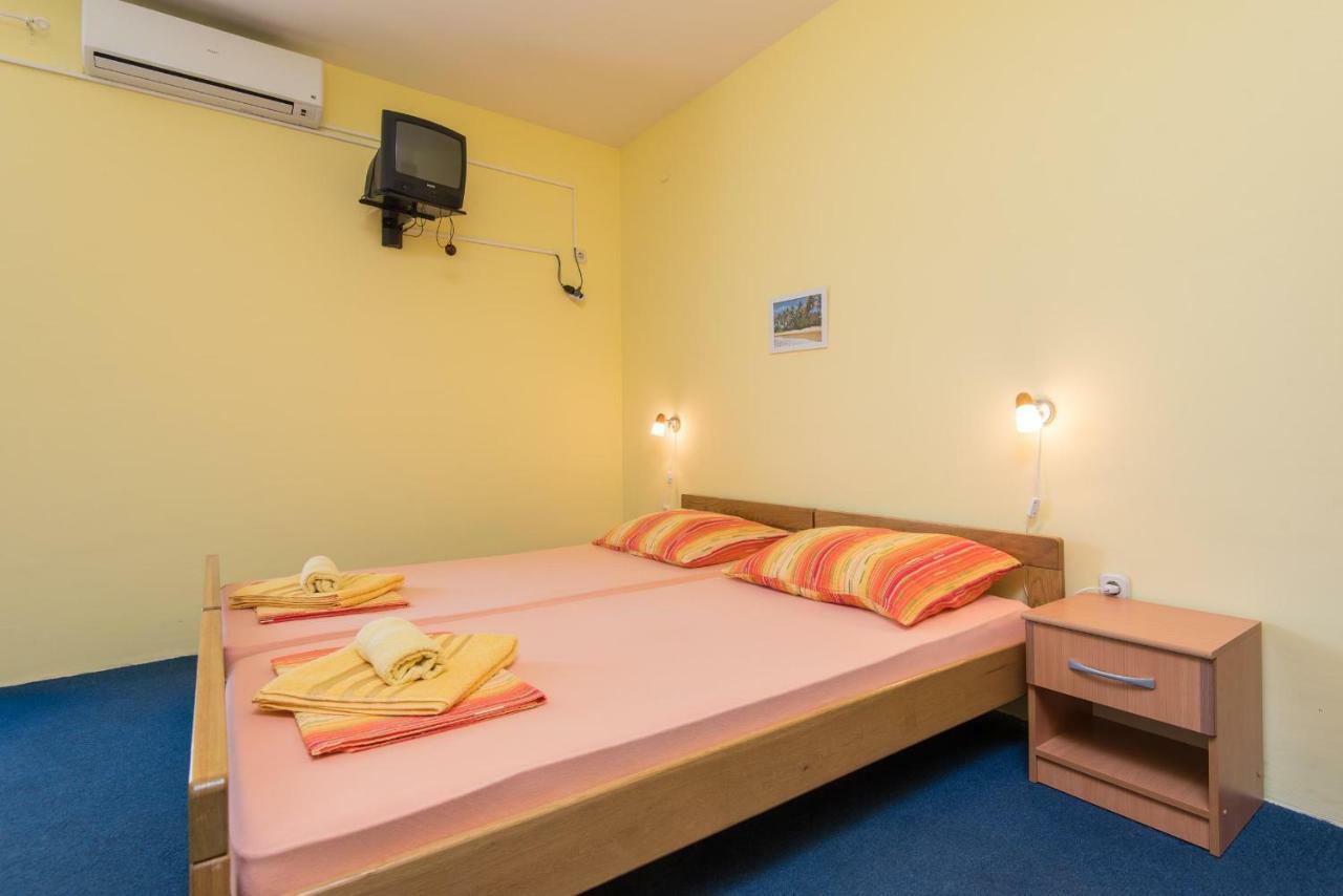 Apartmani Villa Lidija Orebić Buitenkant foto